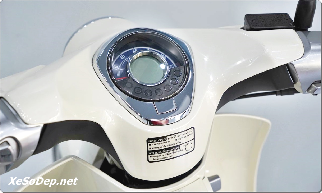 Honda Super Cub 125 Custom 2026 (14) Honda Super Cub 125 Custom 2026 14