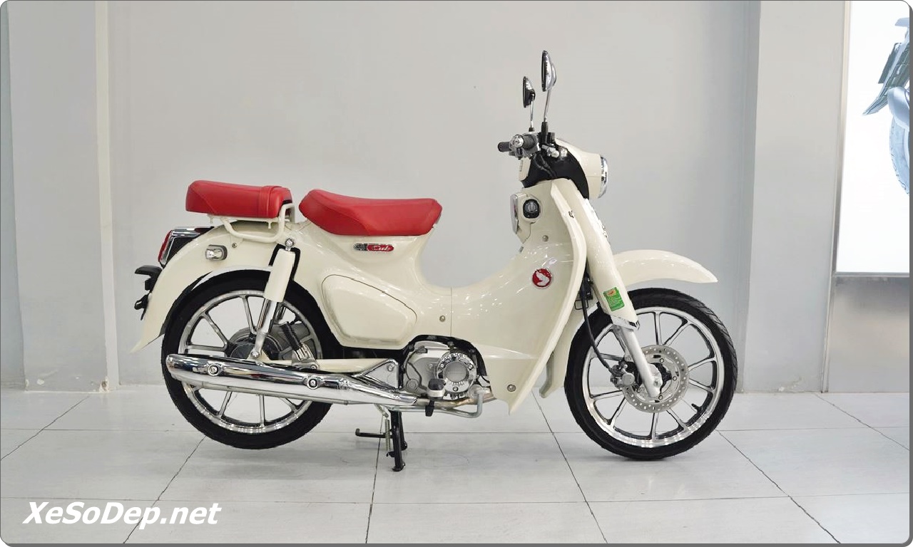 Honda Super Cub 125 Custom 2026 (6) Honda Super Cub 125 Custom 2026 6