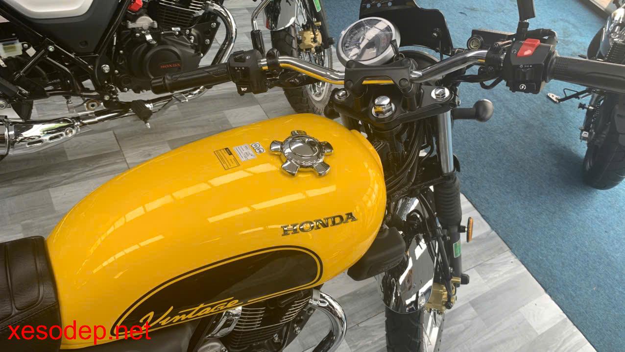 Honda CGX150 Vintage 2026 đã về Cub House – 3 màu xanh dương, vàng, bạc 5 Honda CGX150 Vintage 2026