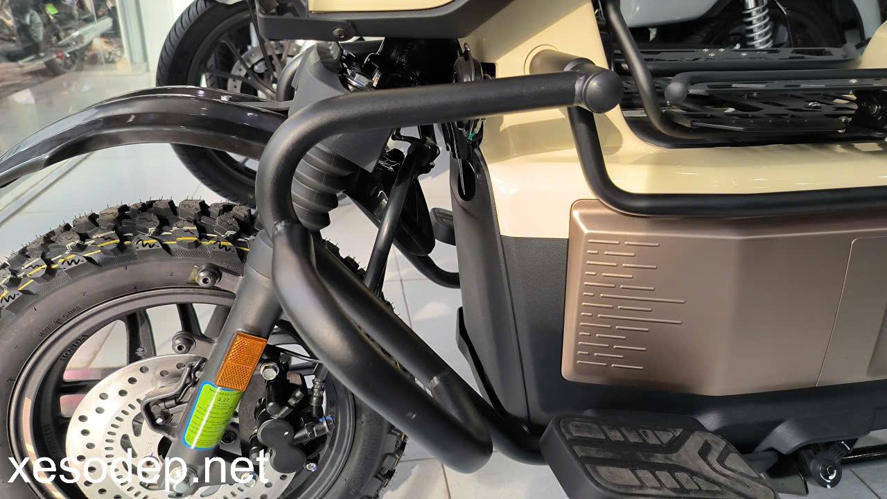 Honda Square X125 2026 Full Phụ Kiện Off-Road Độc Đáo Tại Việt Nam – Nâng Cấp Chuẩn Cub House Cực Chất 9 Chống đổ Honda Square X125