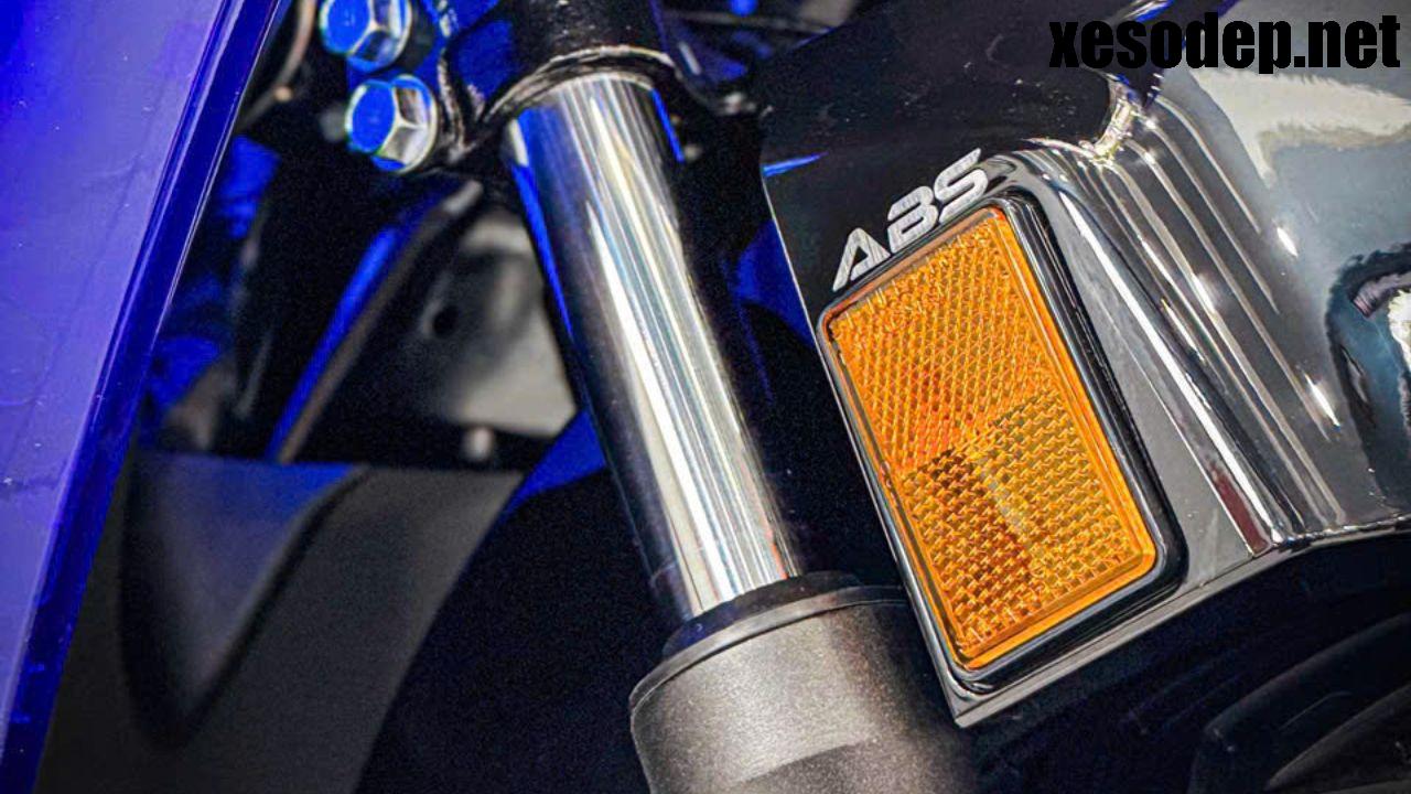honda sh y vetro blue 5