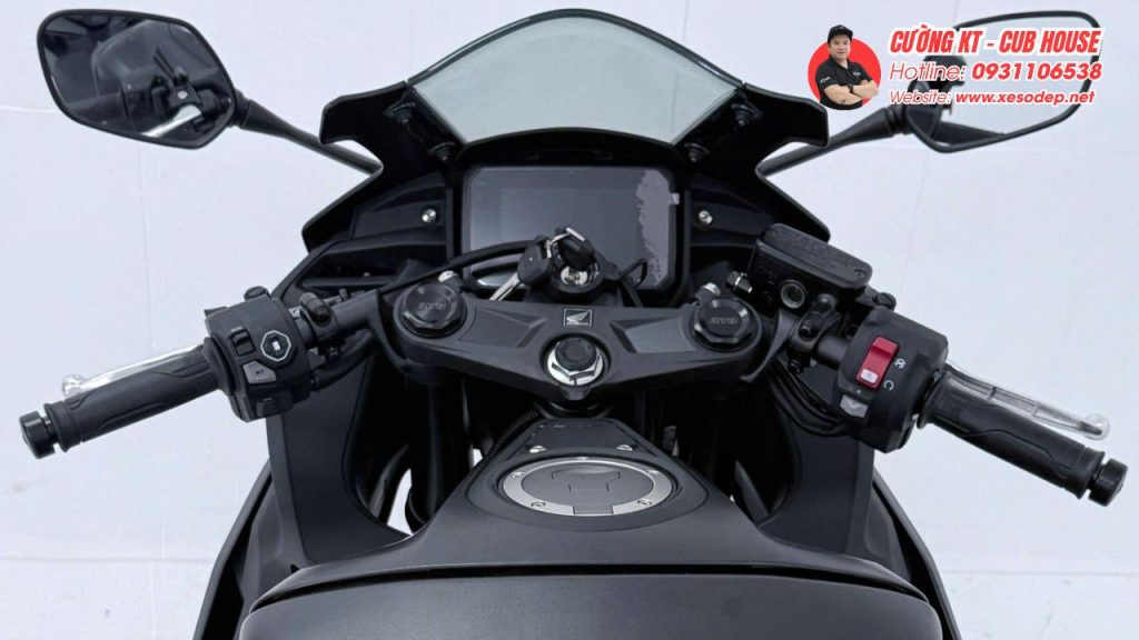Honda CBR500R Four