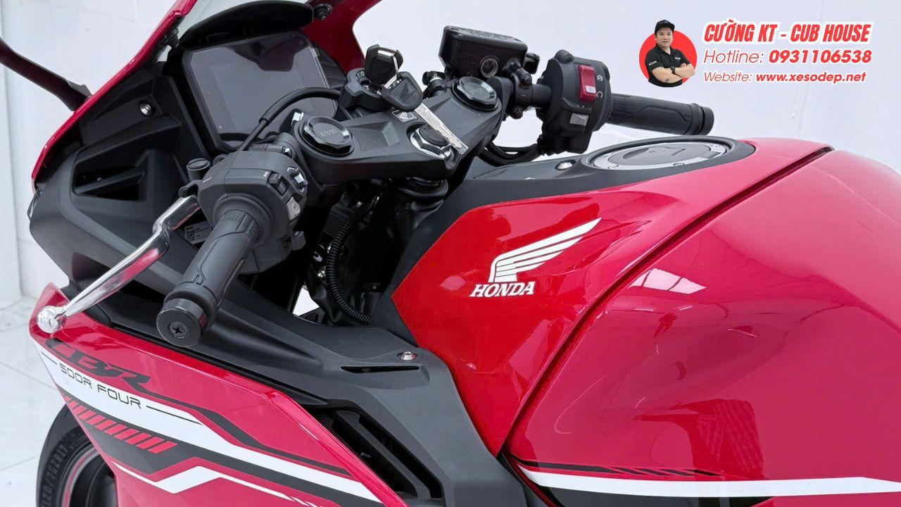 Honda CBR500R Four 24 Honda CBR500R Four