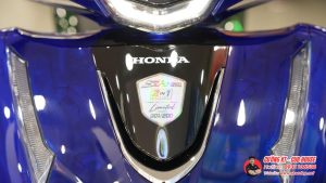 Honda SH150i Italy Super Vetro 2 in 1