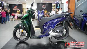 Honda SH150i Italy Super Vetro 2 in 1