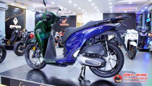 Honda SH150i Italy Super Vetro 2 in 1